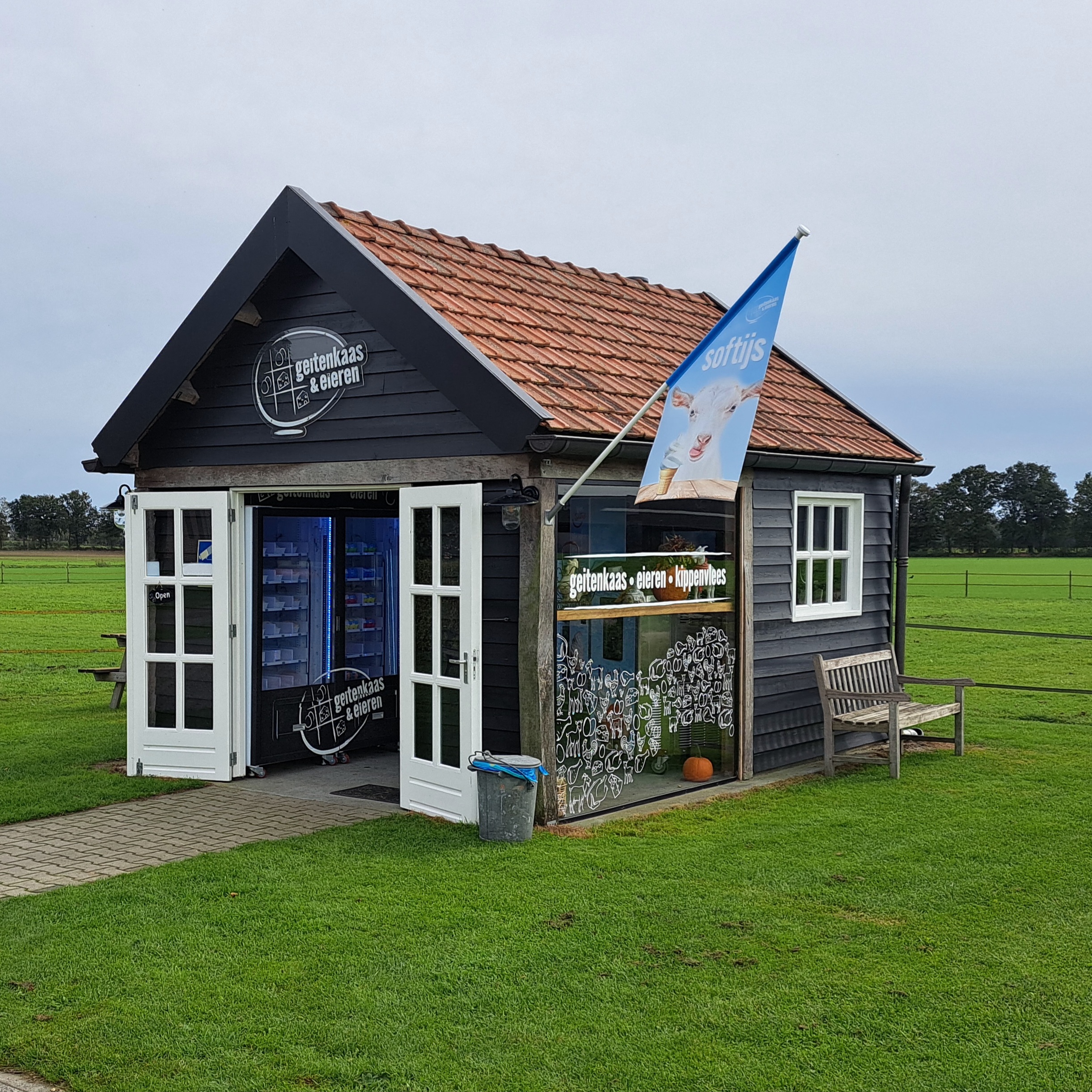 Geitenkaas en Eieren – Gebouw (1)